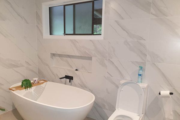 bathroom-renovations-19E01177BB-CEE4-C353-81B4-4AEA5233FE3D.jpg
