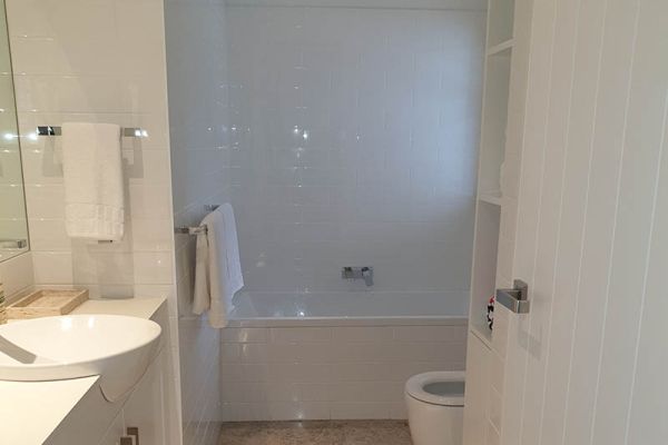 bathroom-renovations-443ADE89F-50C5-62B3-B635-E108DE44A132.jpg