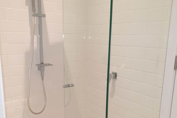 bathroom-renovations-6311F72F3-3F3E-12B9-7167-E43BCAEE7BDD.jpg