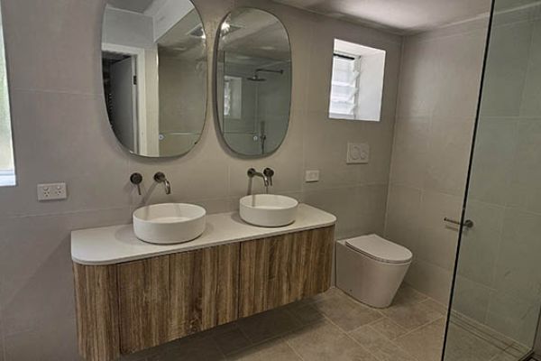 bathroom-renovations-896F95E9A7-47CB-B5DF-8271-2B715890BE9C.jpg